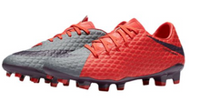 Load image into Gallery viewer, Side View of Nike Women's HyperVenom Outdoor Soccer Cleats